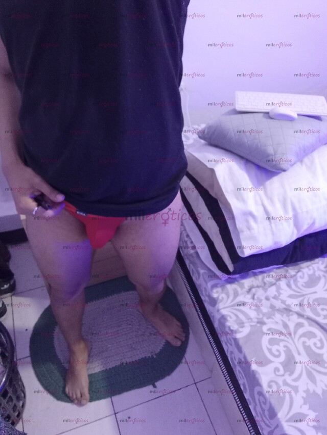 FOTOS DE MORENO COMPLACIENTE VERSÁTIL 100 DIVERTIDO