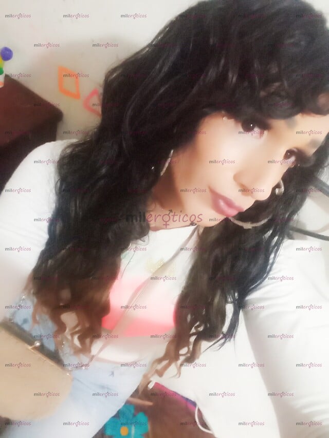 FOTOS DE BOMBA SEXUAL AL TOPE PLACER GARANTIZADO COMPLACERTE ES LO MIO