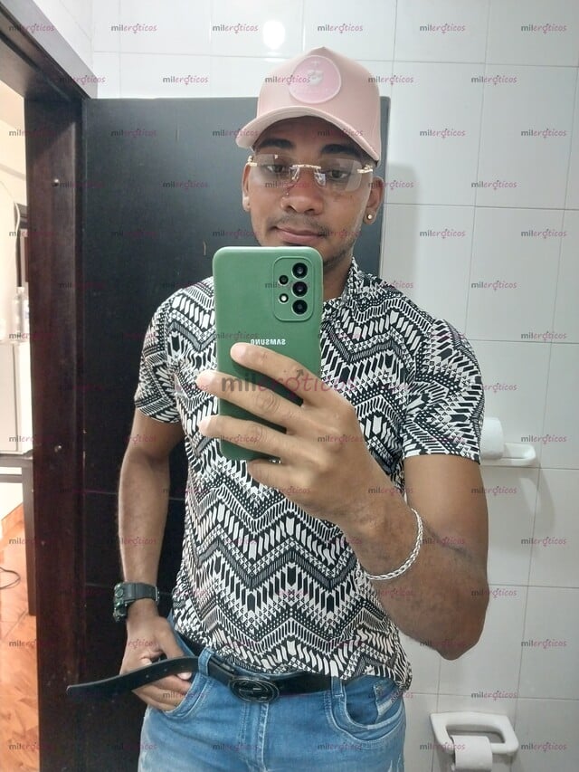 FOTOS DE HOLA MI NOMBRE ES LUIS MORENO VERGON 26 AÑO LECHERO