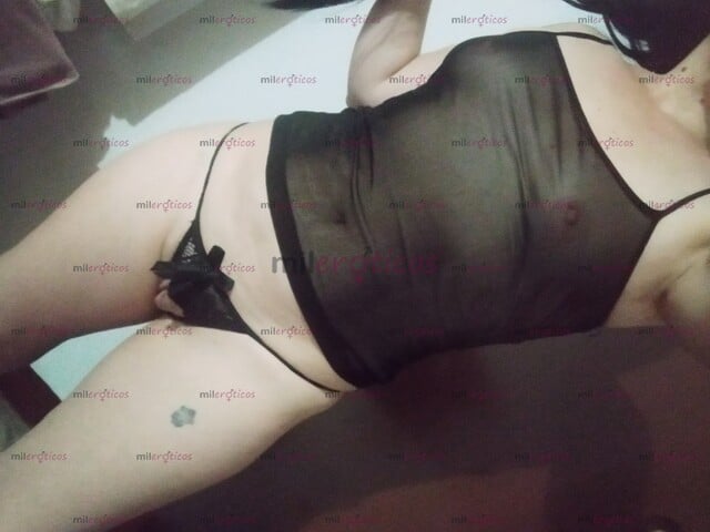 FOTOS DE HERMOSA BLANCA COMO LA LECHE ESPERANDO PORTY