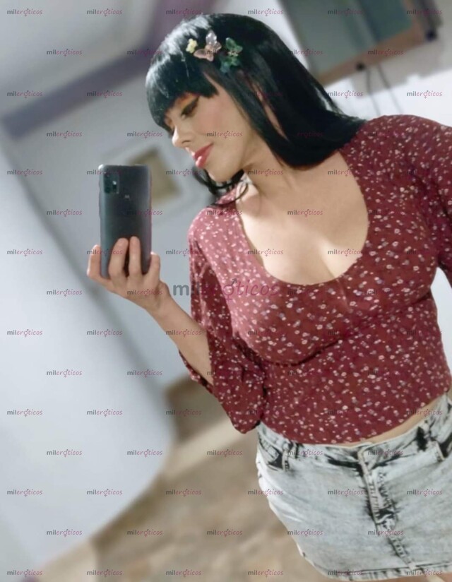 FOTOS DE VEN Y ASME TU PUTA PAPI QUIERO QUE ME DES DURO Y RICO. GRETHEL