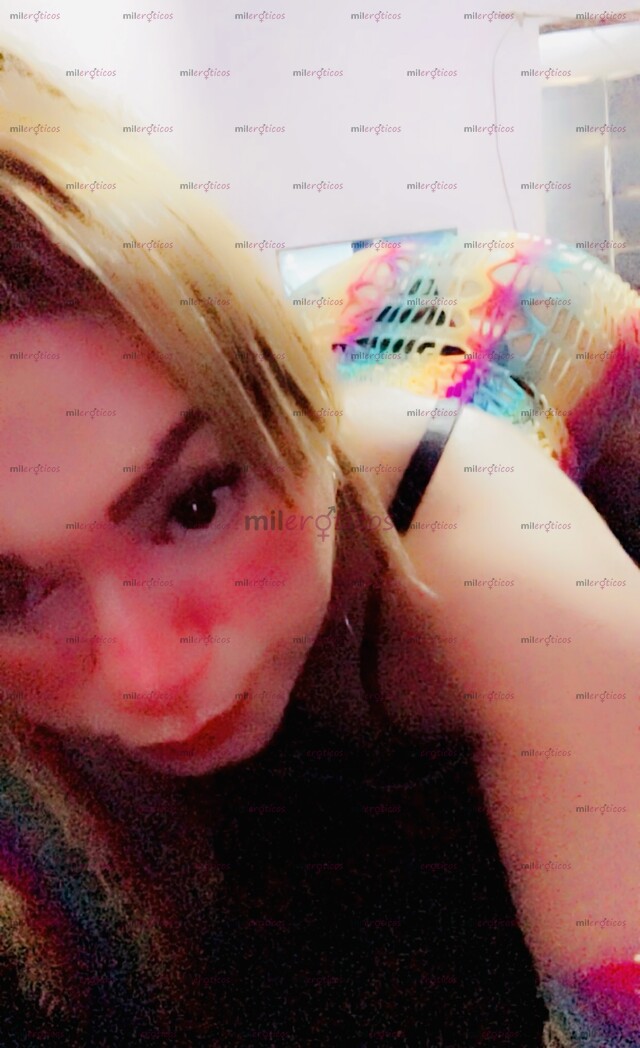 FOTOS DE CACHONDA JUGUETONA SEXY Y MUY APASIONADA. NENA TRANS