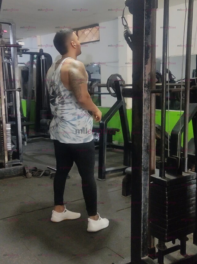 FOTOS DE AROON SCOOORT ACTIVOOOO DISCRETOOO RESERVADOOOOO