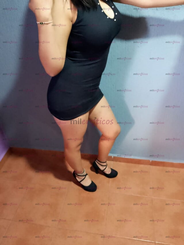 FOTOS DE SOLO EE ESTADO CON UN SOLA PERSONA DISFRUTA CASI SOY VIRGEN AMOR ....