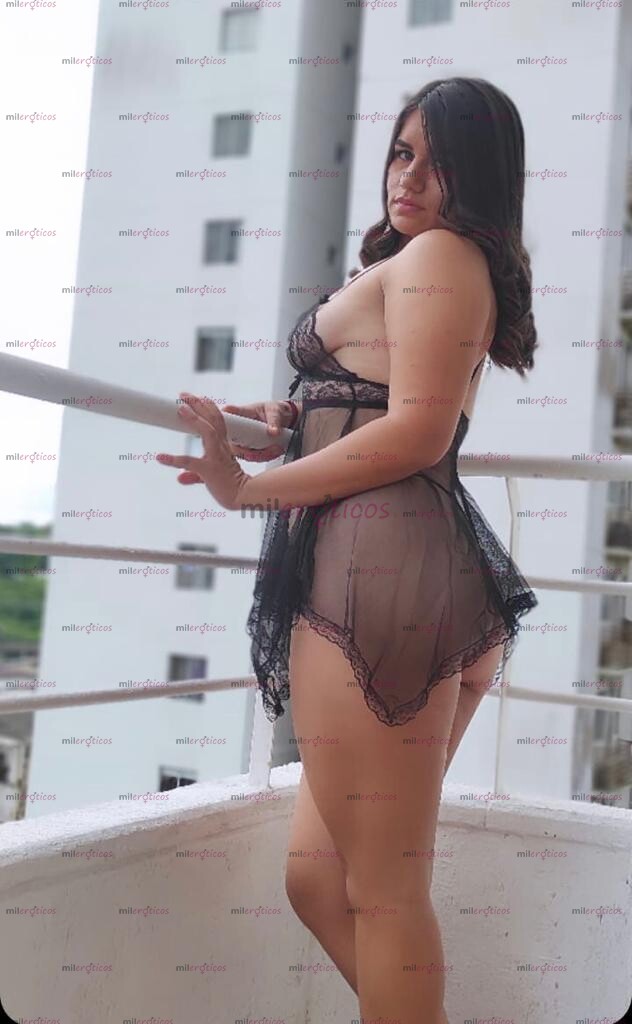FOTOS DE SHANEEL JOVENCITA LINDA BOMBA SEXY ADICTA AL SEXO Y AL PLACER