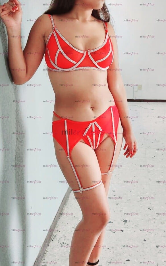 FOTOS DE CHICA DISPONIBLE SOLO PARA HOMBRES DE BUEN GUSTO