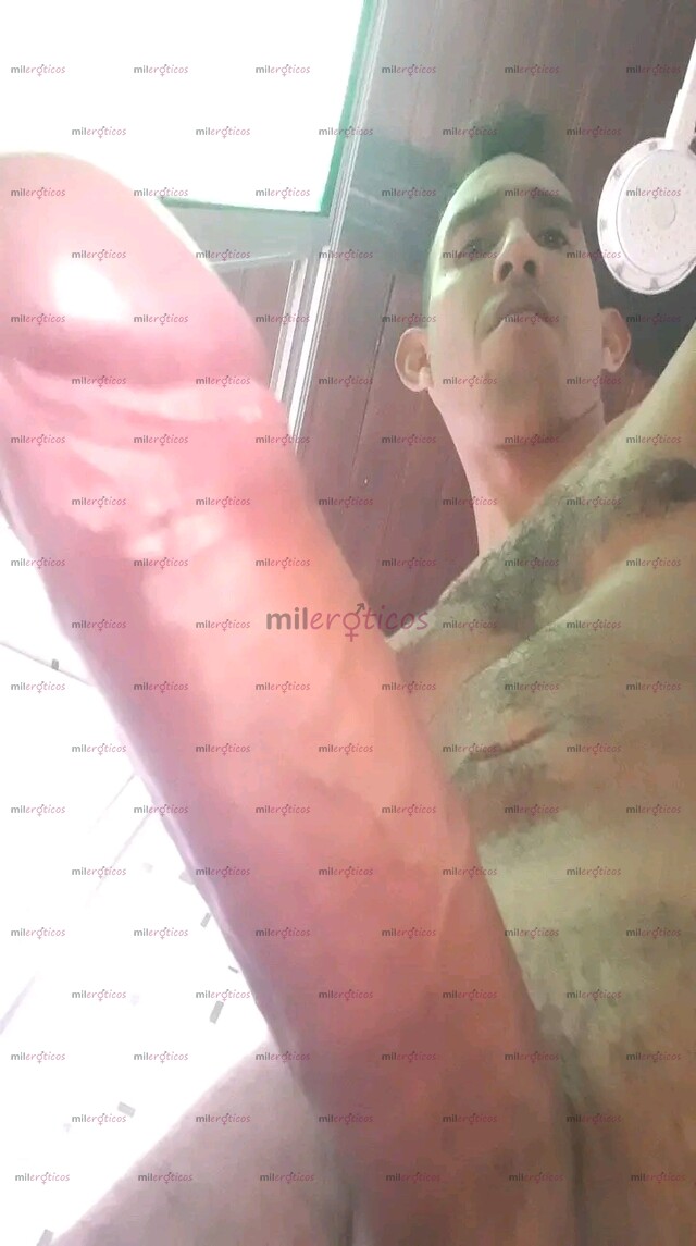 FOTOS DE BUSCAS PLACER... FLACO COSTEÑO Y BIEN DOTADO DISPUESTO PARA COMPLACER EN TODO