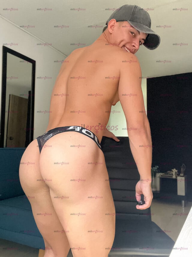 FOTOS DE COLOMBIANO PASIVO POCOS DÍAS SI DESEAS UNA EXPERIENCIA DISTINTA CONTÁCTAME