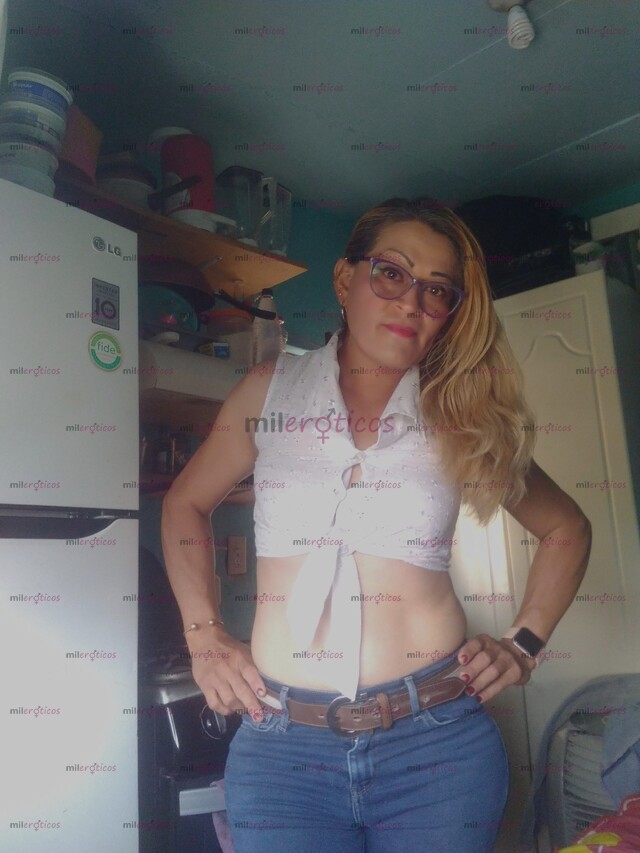 FOTOS DE KAREN,CARIÑOSA COMPLACIENTE,ORAL BESOS ANAL