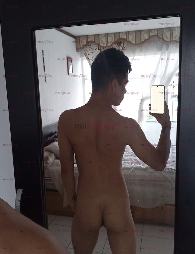 FOTOS DE VEN Y PRUÉBAME EL SERÁ PEQUEÑO PERO TRAGÓN PAPI