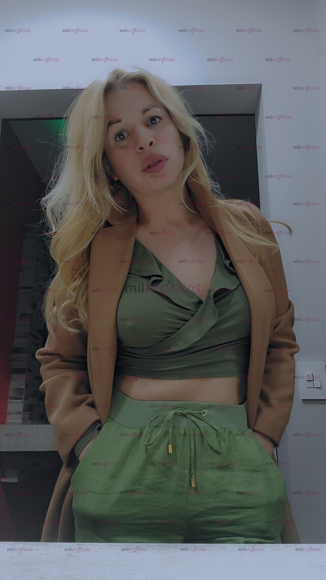 FOTOS DE ROX HERMOSA TRANS EXPERTA EN PRIMERISOS Y LA NUMERO UNO MAMANDO V