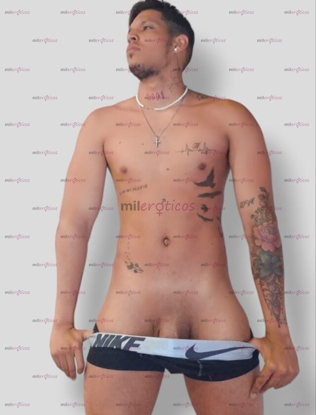 FOTOS DE ACTIVO TE HARE ORINAR DE PLACER 22 CM REALES VERGA MORENA