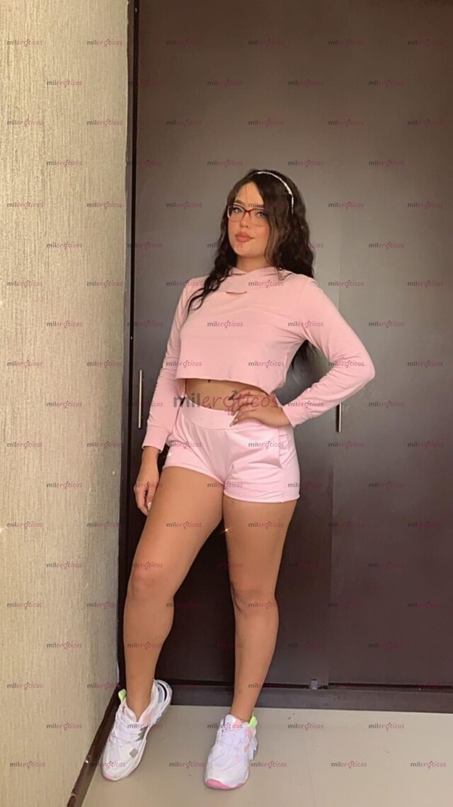 FOTOS DE HOLA SOY VALE UNA CHICA GUAPA COLOMBIANA