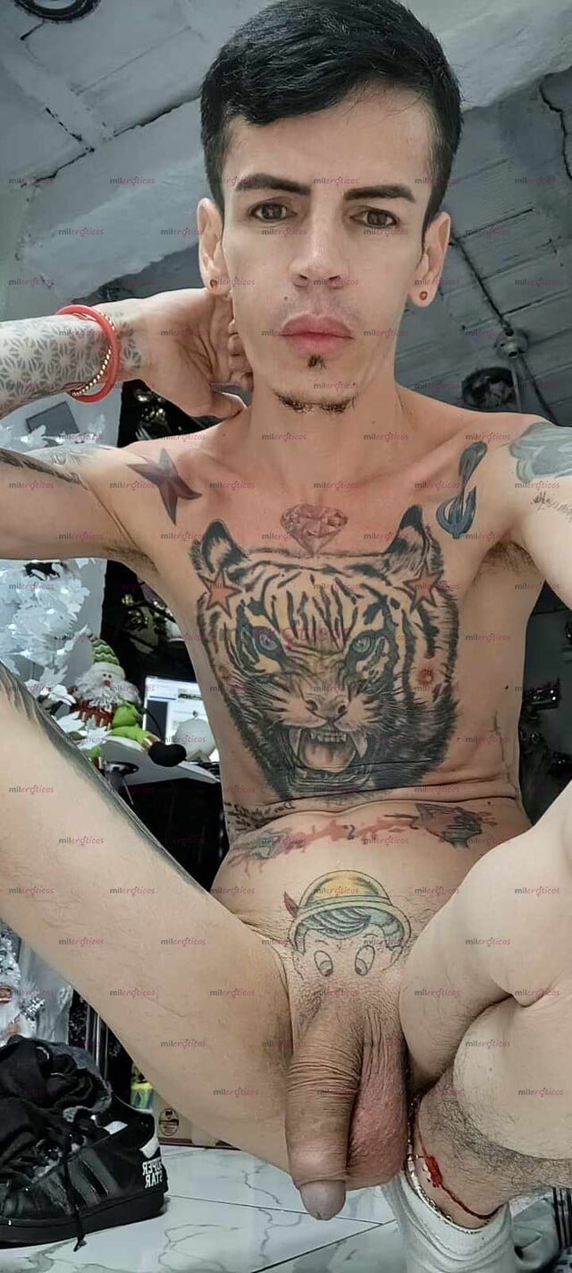 FOTOS DE ACTIVO FLACO BLANCO TATUADO 18 CM DE VERGA VENTA DE VIDEITOS CASEROS FOTO REALE