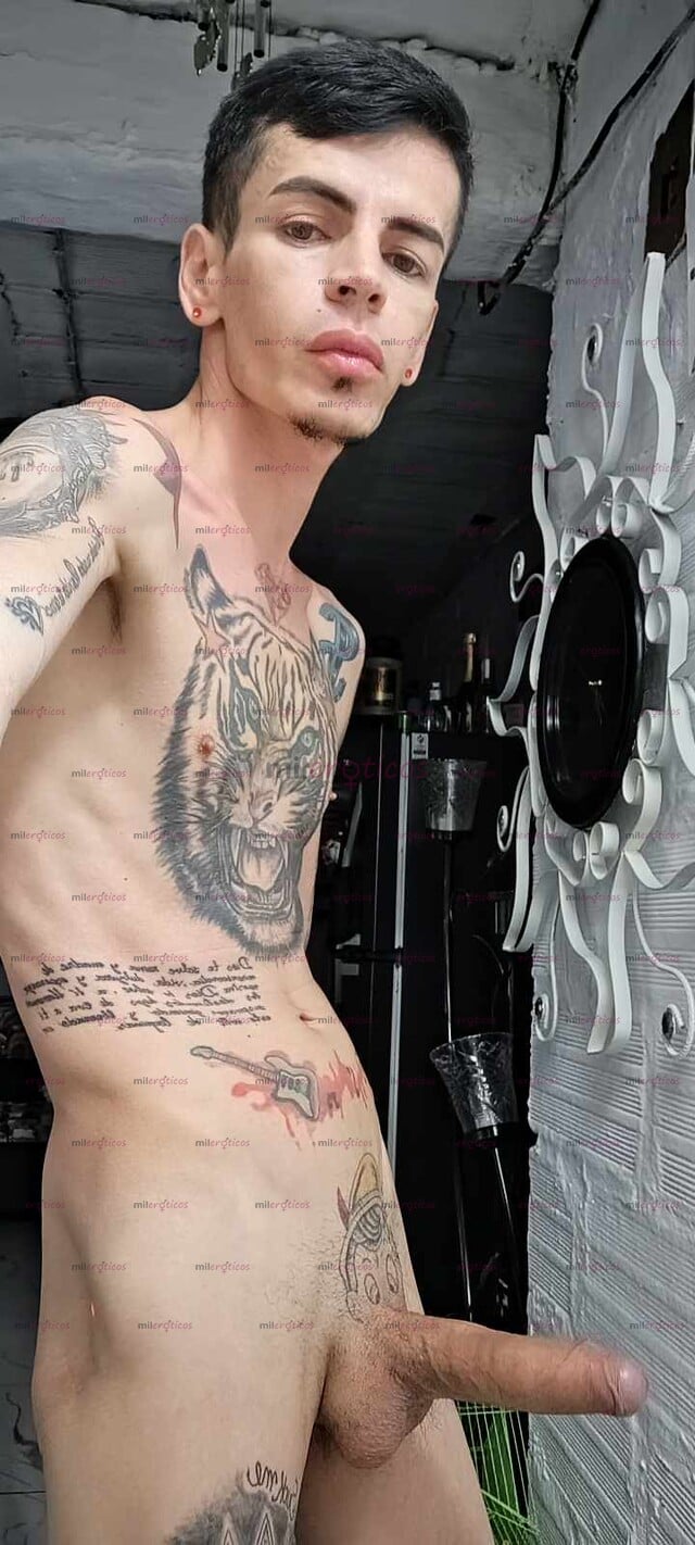 FOTOS DE ACTIVO FLACO BLANCO TATUADO 18 CM DE VERGA VENTA DE VIDEITOS CASEROS FOTO REALE