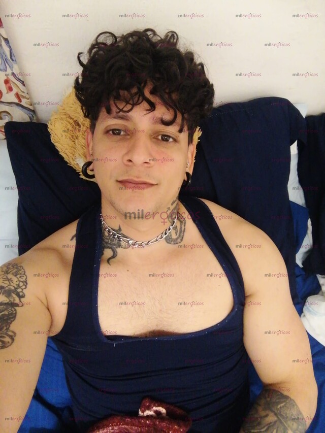 FOTOS DE COLOMBIANO COMPLACIENTE, MORBOSO VERSATIL