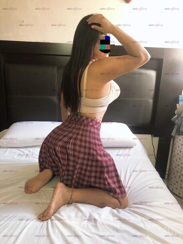 FOTOS DE MORENITA JOVENCITA GUAPÍSIMA..ELEGANTE..LIMPIEZA..CALIDAD..MEGA CACHONDISIMA