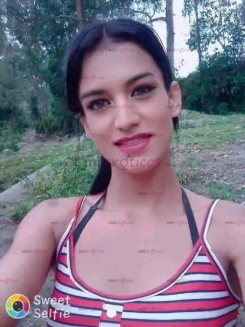 FOTOS DE AMORES YA CON SITIO PROPIO ...MARTINA UNA MORENA VERGONA