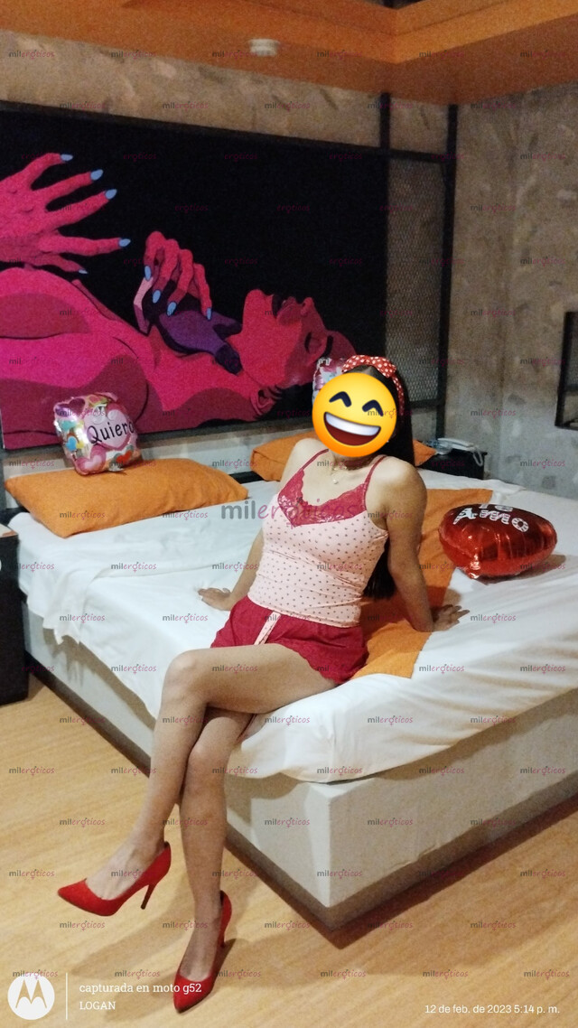FOTOS DE SEXY UNIVERSITARIA CACHONDA,CARA BONITA, VAGINA APRETADITA