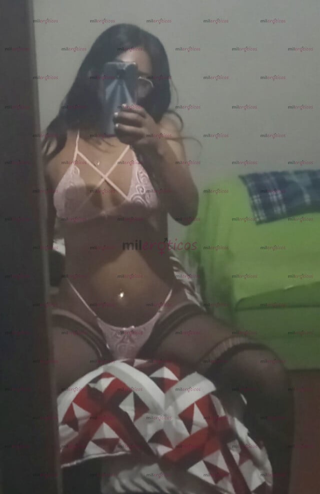FOTOS DE HOLIS BBS SOY MORENITA LINDA CON PANOCHITA FULL ESTRECHITA
