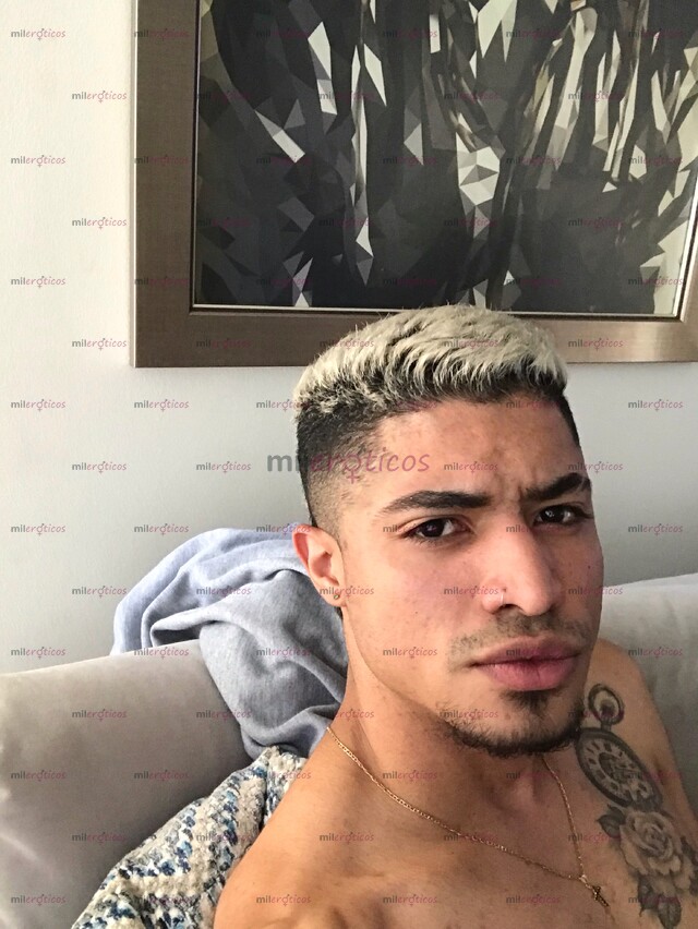 FOTOS DE MORENO VERGON 21CM DE VERGA CURVA LECHERA PELUDA