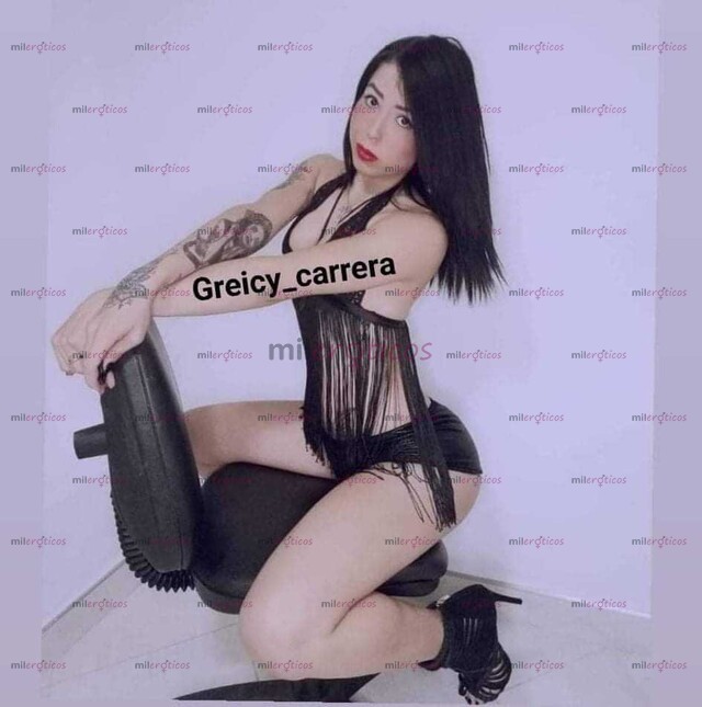 FOTOS DE ESTOY DISPONIBLE PARA TODO LO QUE NECESITES CALIENTE TAMBIÉN