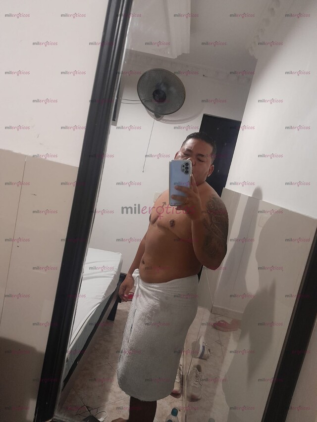 FOTOS DE CHICO FTM, DISPUESTO A COMPLACERTE DEPASO, COSTEÑO ARRECHO.