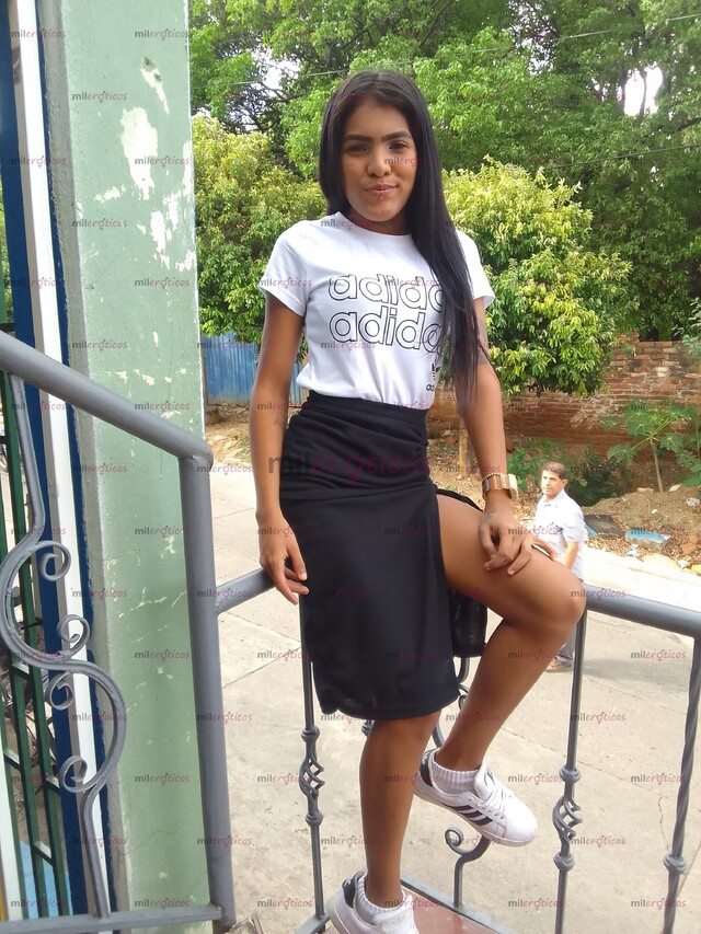 FOTOS DE LLEGO TU FLACA HERMOSA DISPUESTA A COMPLACERTE