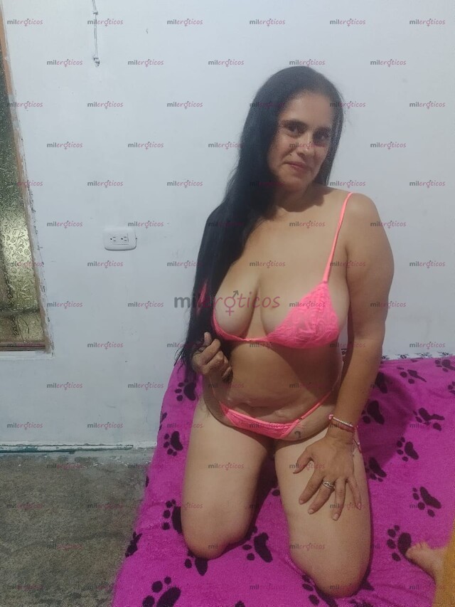 FOTOS DE DELICIOSA CHICA CON SENOS GRANDES Y RICOS PARA CHUPSR