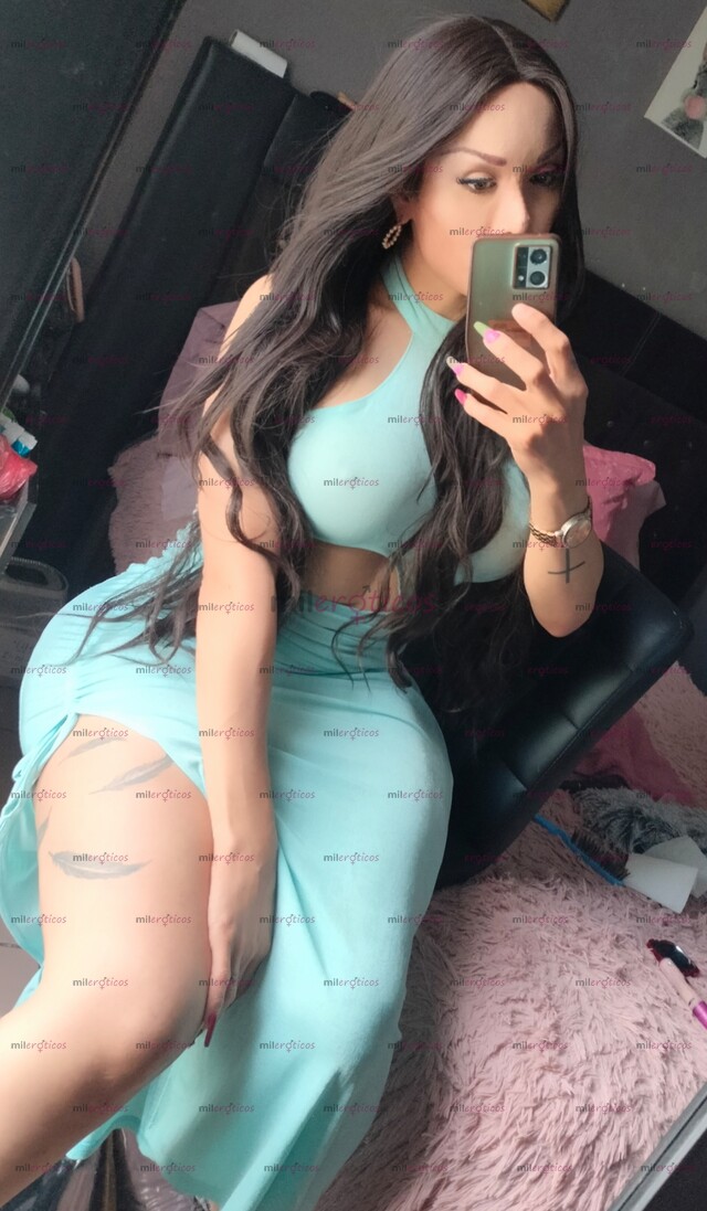 FOTOS DE DANNA CON LUGAR VIP TODO PARA PASARLA. BIEN 24 7