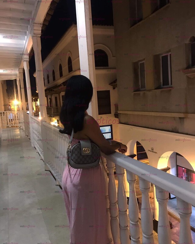 FOTOS DE DELICIOSA BARRANQUILLERA DISPONIBLE EN CARTAGENA 100%REAL MAMADA AL NATURAL