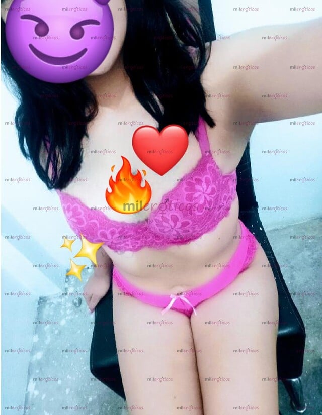 FOTOS DE CHICA APRETADITA YA SÓLO LLAMAME Y TE DARÉ EL MEJOR SEXO