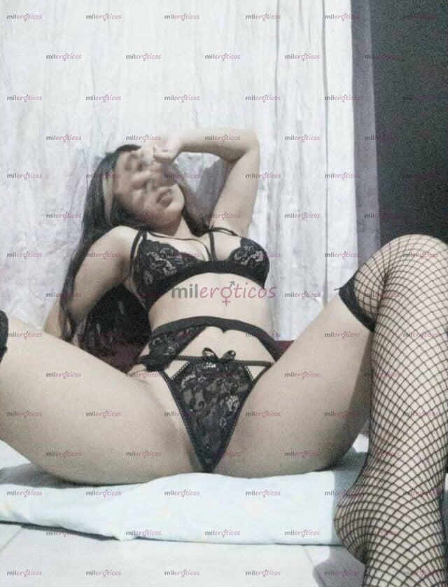 FOTOS DE YO SI TENGO 19 AÑOS, LLEVO MI INE PARA CONFIRMAR ME LLAMO FERNANDA,