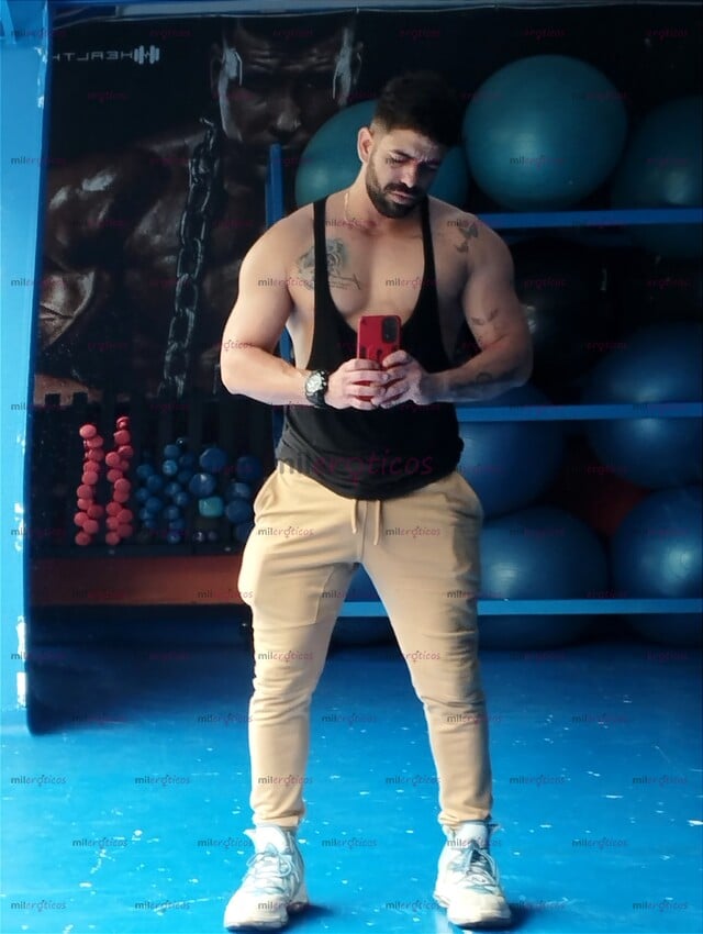 FOTOS DE DOS CHICOS VERGONES DISPONIBLES EN CHAPINERO SÚPER ARRECHO GUAPO PORTE