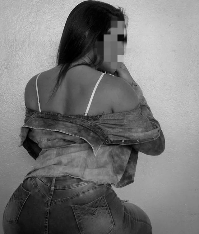 Ola nobres cavalheiros me chamo jordana sou uma mulher casada muito experiente envolvente bem cuidada e que adora viver bons momentos sou sigilosa e m...