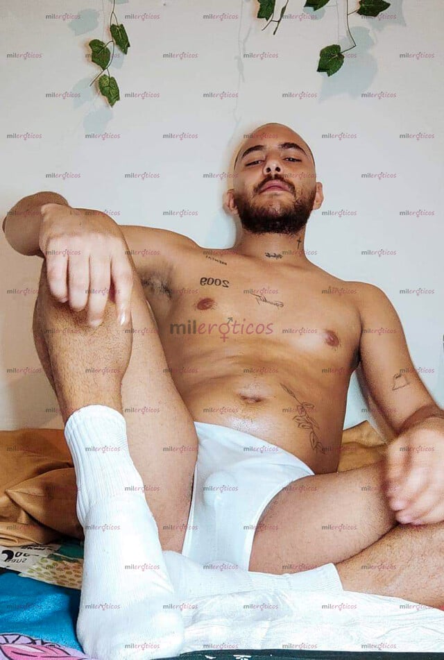 FOTOS DE SOY VENEZOLANO, MORENO, VERSÁTIL. CONVERSADOR Y SOY OBEDIENTE ME ENCANTAN TICHES