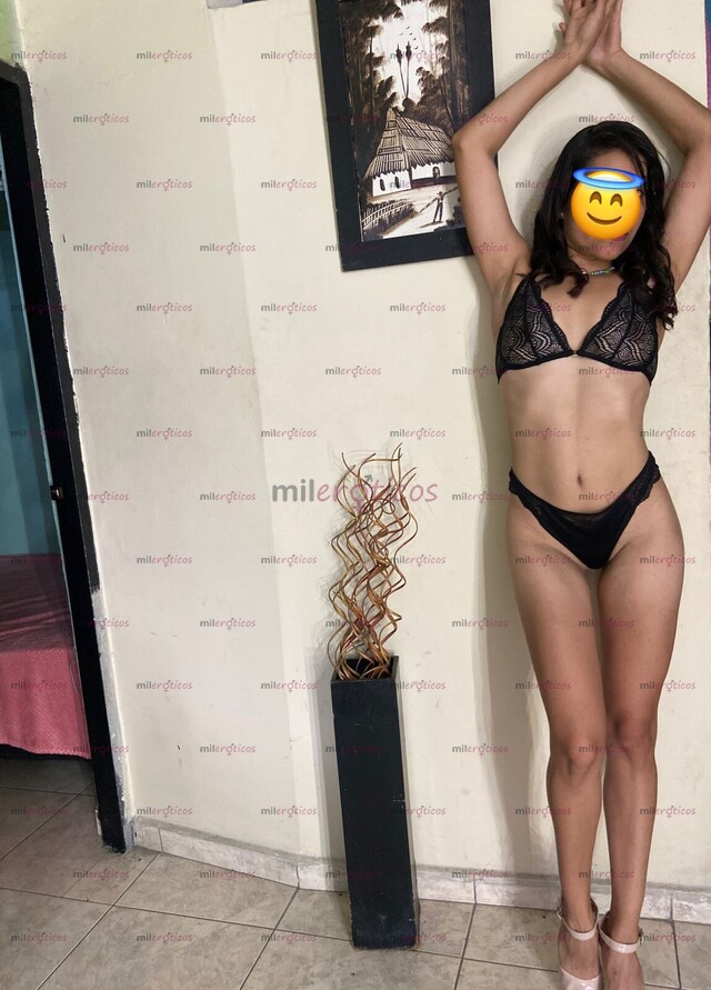 FOTOS DE ALONDRA NIÑA SÚPER COMPLACIENTE DE 25 AÑOS TRATOS DE NOVIOS