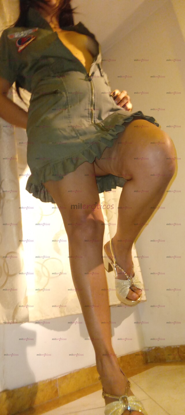 FOTOS DE HOLA SOY KARLA Y DOY BUENAS ATENCIONES Y MUY BUENOS MASAJES RELAJANTES SOY NUEVA