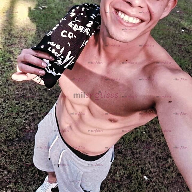 FOTOS DE JOVEN DE 25 AÑOS CON MUCHA EXPERIENCIA!