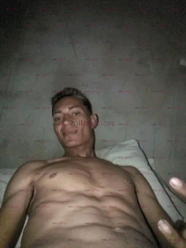 FOTOS DE SOY ADICTO AL SEXO PRUEBAME Y NO TE ARREPENTIRAS DE NADA FLACO PERO GUSTOSO ?