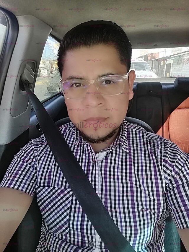 FOTOS DE CHAVO VARONIL CON GANAS DE COGER GUAPO Y ATRACTIVO SOY INTER CALIENTE.