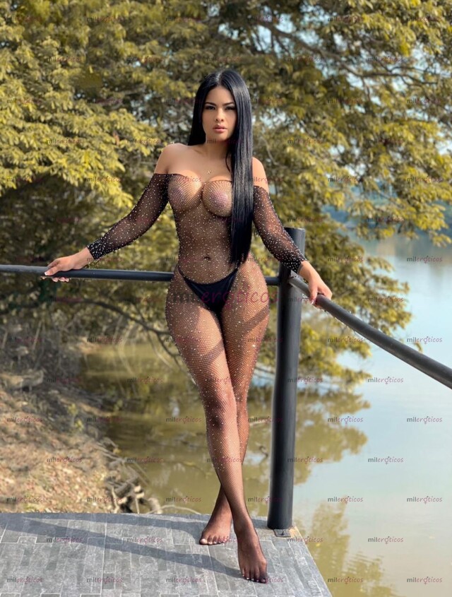FOTOS DE HERMOSA SEÑORITA MUY COMPLACIENTE CUERPO NATURAL Y MEDIDAS PERFECTAS PARA TI