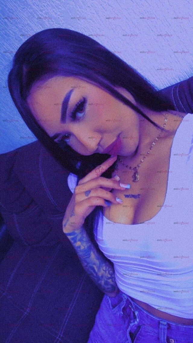 FOTOS DE COLOMBIANA 18 AÑOS , PONME COMO MAS TE GUSTE, ESTOY Y ESTRECHITA Y ENTRA RICO