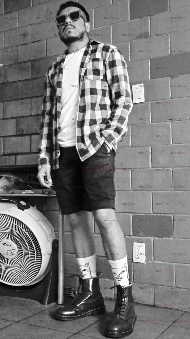 FOTOS DE ACTIVO BISEXUAL, 20 CM, PRIETO, MORENITO 1.69