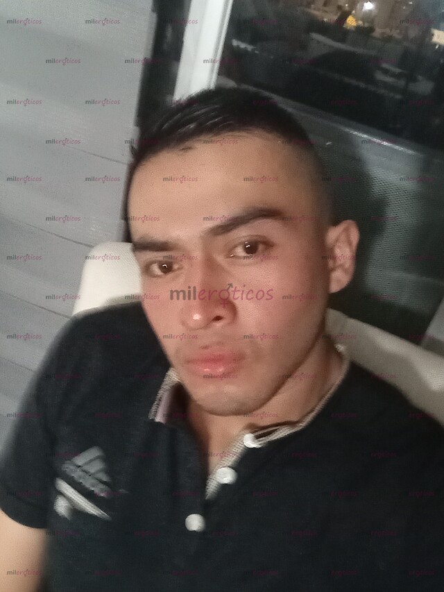 FOTOS DE SOY UN HOMBRE DISPUESTO A CUMPLIR CUALQUIER FANTASÍ