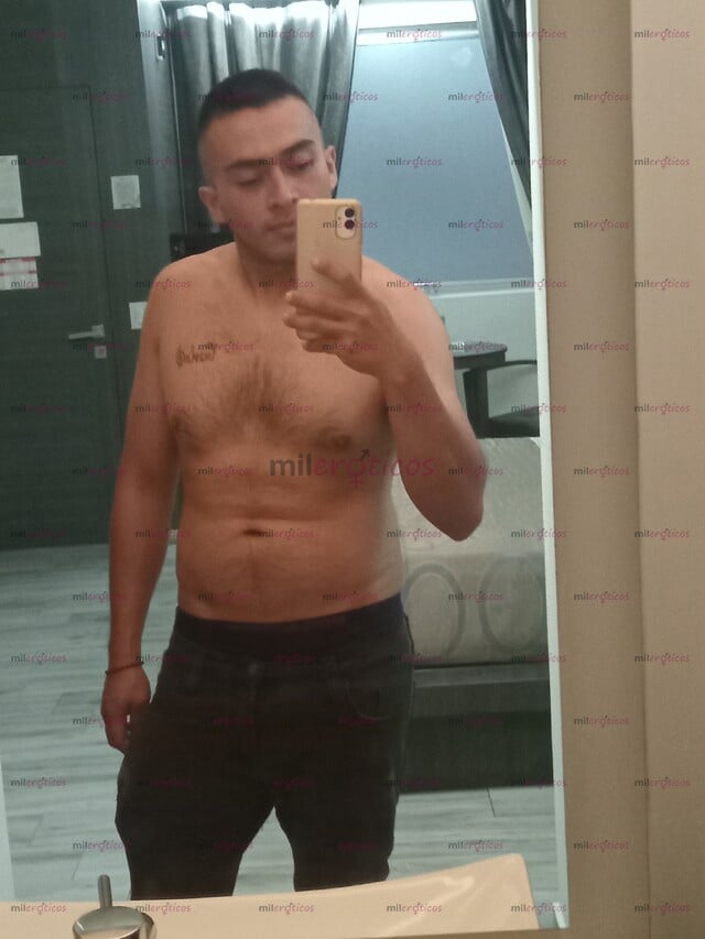 FOTOS DE SOY UN HOMBRE DISPUESTO A CUMPLIR CUALQUIER FANTASÍ