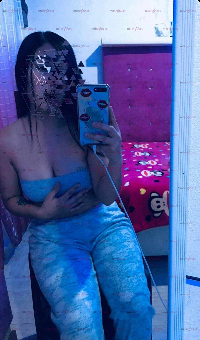 FOTOS DE CHARLOTE HERMOSA, BONITA, COQUETA, SEXY ME ENCANTA EL SEXO
