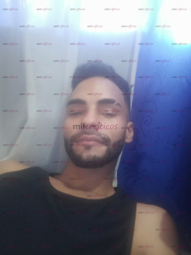 FOTOS DE JOVEN DE 23 AÑOS ADICTO AL SEXO. PREPARADO PARA CUMPLIR TUS FANTASÍAS