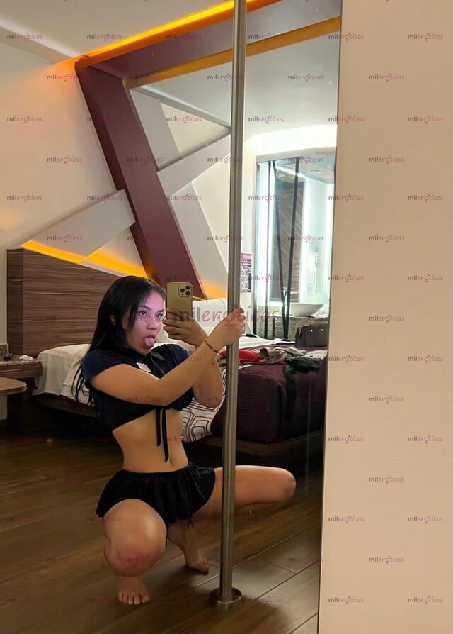 FOTOS DE HERMOSA..SEXOXA..FIESTERA, CERO MAMONA YO SI ME QUEDO LAS HORAS QUE GUSTES AMOR