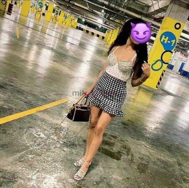 FOTOS DE VALENTINA INSACIABLE SEÑORITA, SOY HERMOSA DE CARA Y CUERPO